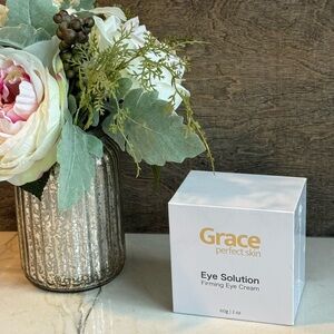 Eye Solution Firming Eye Cream - White